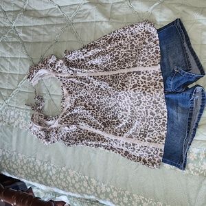 Womens size med maurices top